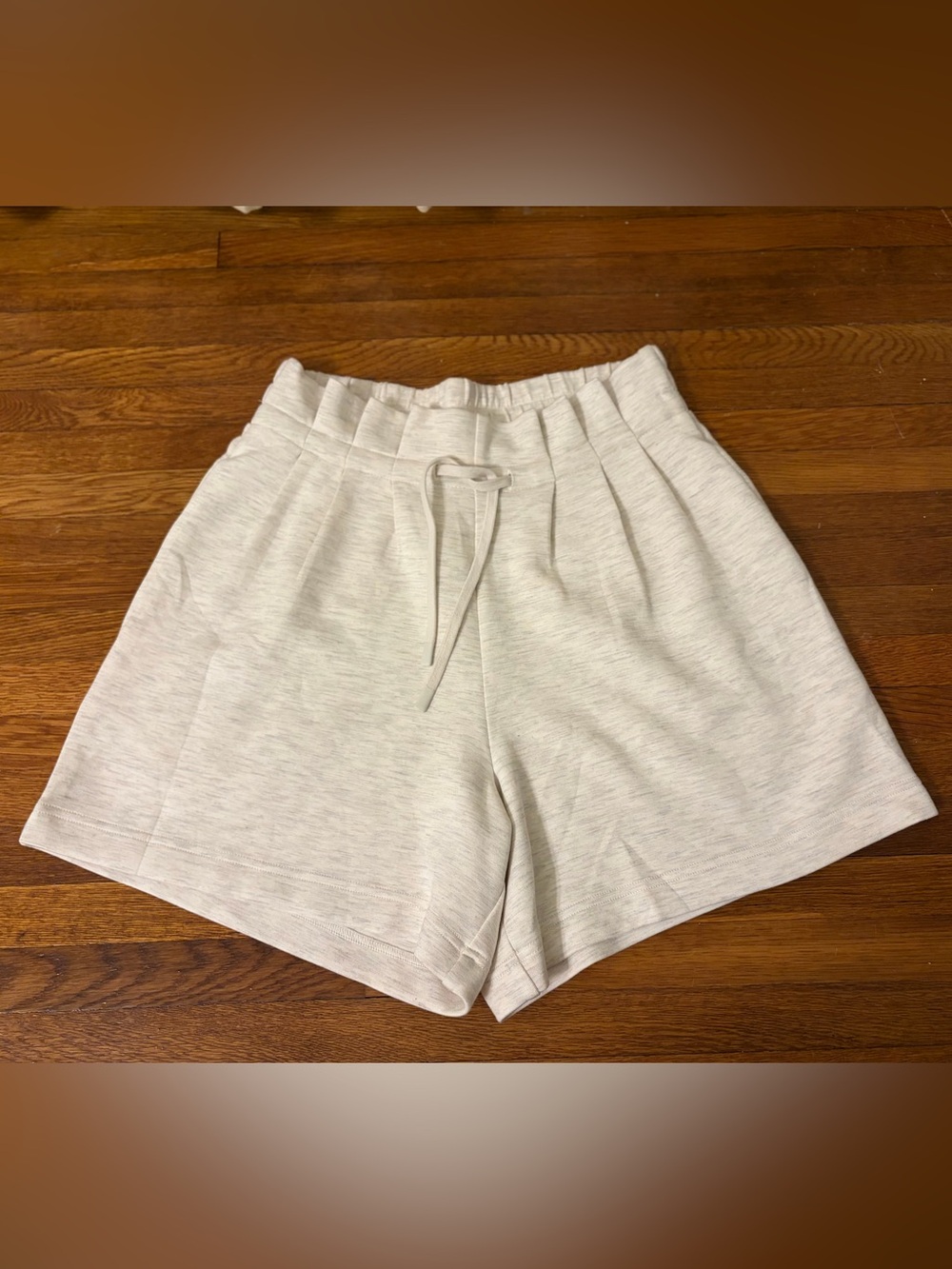 Women’s Varley Jorden Pleat Shorts